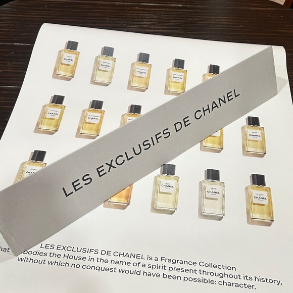 CHANEL Les Exclusifs Fragrance  Signature Set Collection POSTER!! - Picture 4 of 5